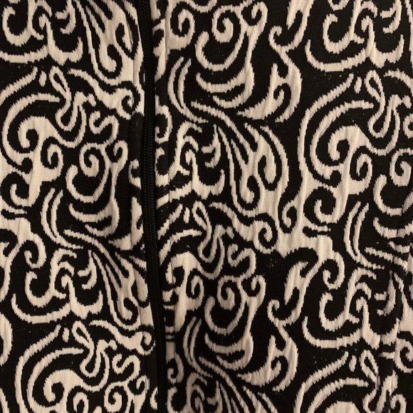 Rafael Sport Women's 1X Long Sleeve Full Zip Black & White Light Jacket - Picture 5 of 9